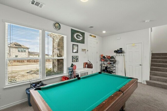 Photo - 2800 Weston Road