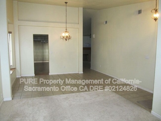 Photo - 3228 Boulder Creek Way