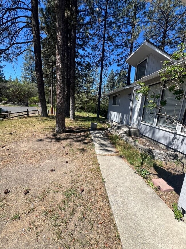 Photo - 2122-2124 W Regina Ave Unit 2124