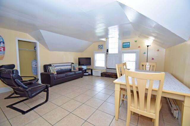 Living Area - 404 Saint Louis Ave Unit Parrot Bay C13