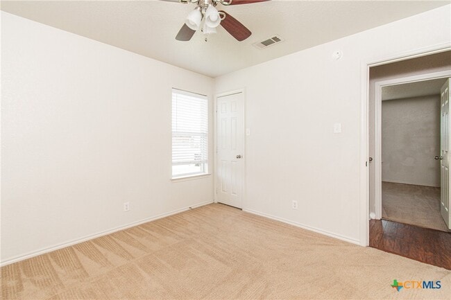 Building Photo - 3408 Ida Dr