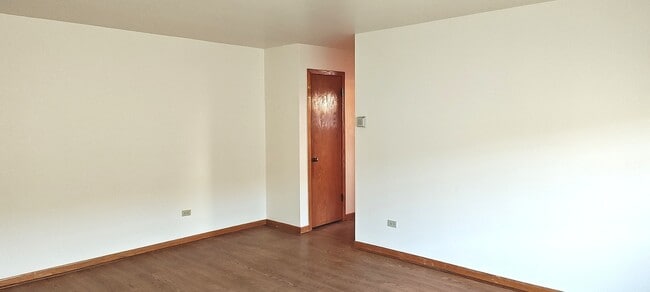 Photo - 2412 N 76th Ave