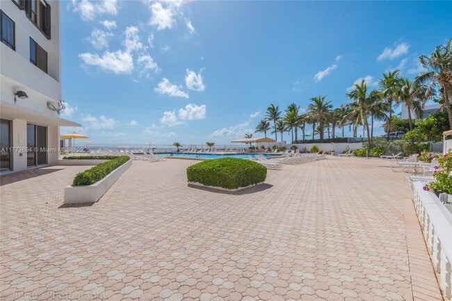 Photo - 3505 S Ocean Dr Unit 504