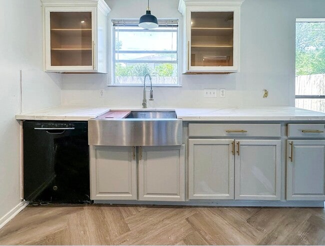 Photo - 13714 Firerock Dr