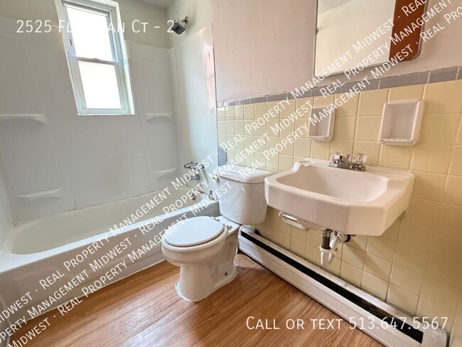 Photo - 2525 Flanigan Ct Unidad 2