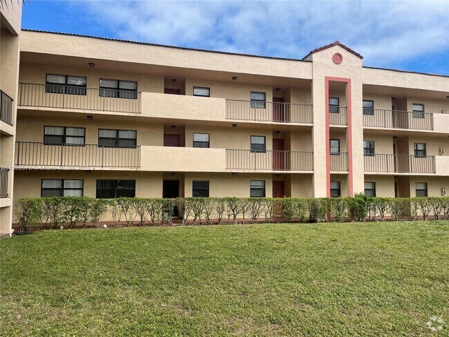 Building Photo - 3396 Foxcroft Rd Unit 308 Rental