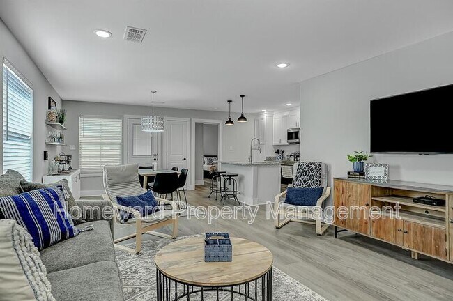 Photo - 731 Layne Dr