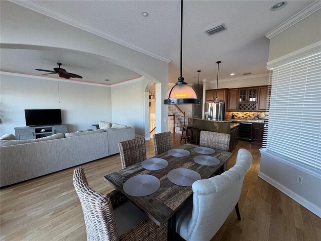 Photo - 323 Ocean Crest Dr