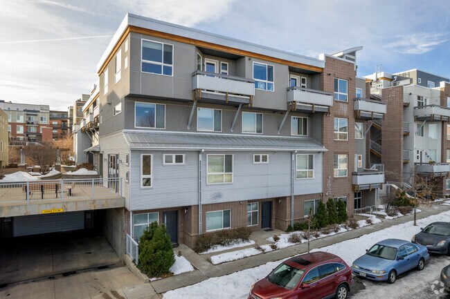 Photo - Landmark Lofts