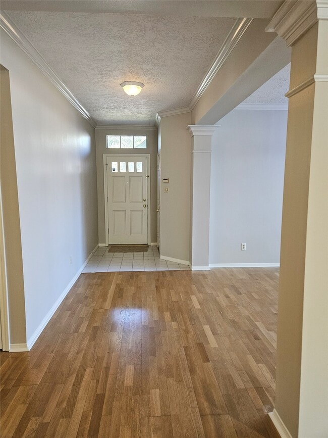 Photo - 14310 Windsor Oaks Ln