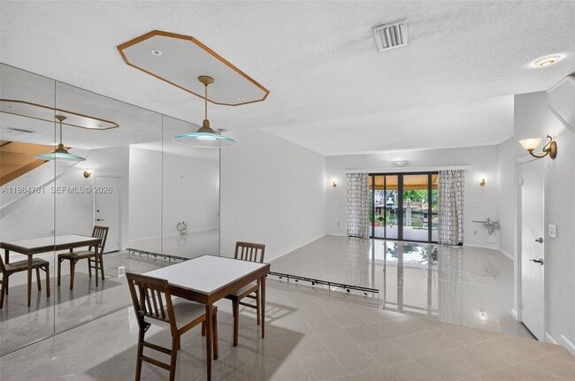 Photo - 1626 NE 105th St Unit 1626