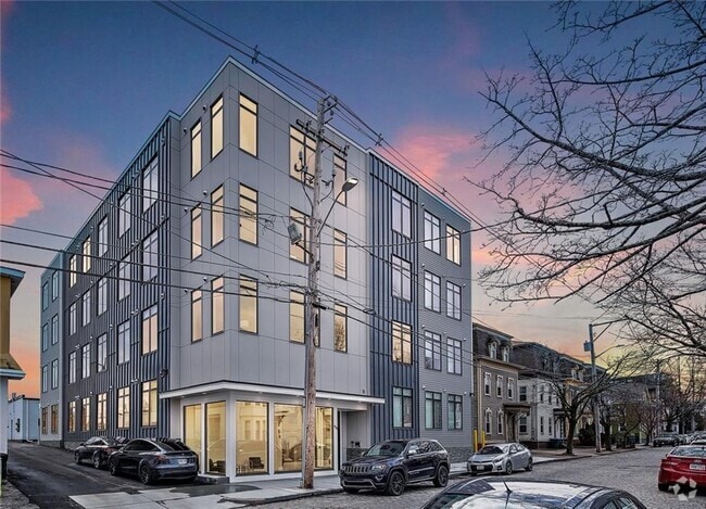 Building Photo - 468 W Fountain St Unit 208 Rental