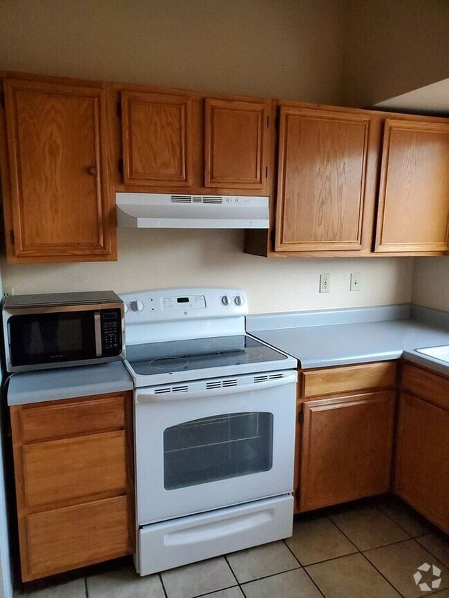 Building Photo - COMING SOON! Adorable 3 Bed 2 Bath in Toll... Rental