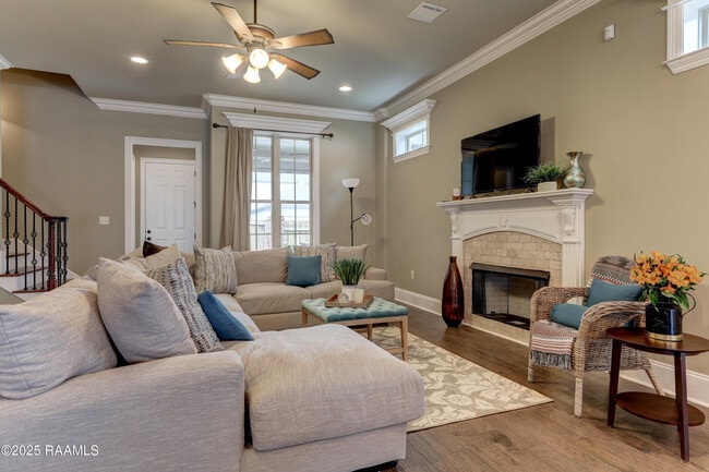 Photo - 505 N Montauban Dr