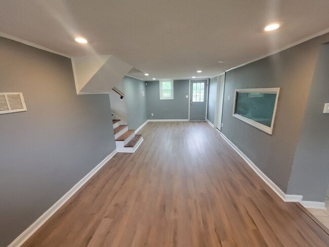 Photo - 3513 Wyevale Dr