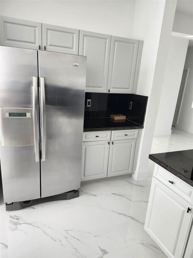 Photo - 8465 NW 108th Path