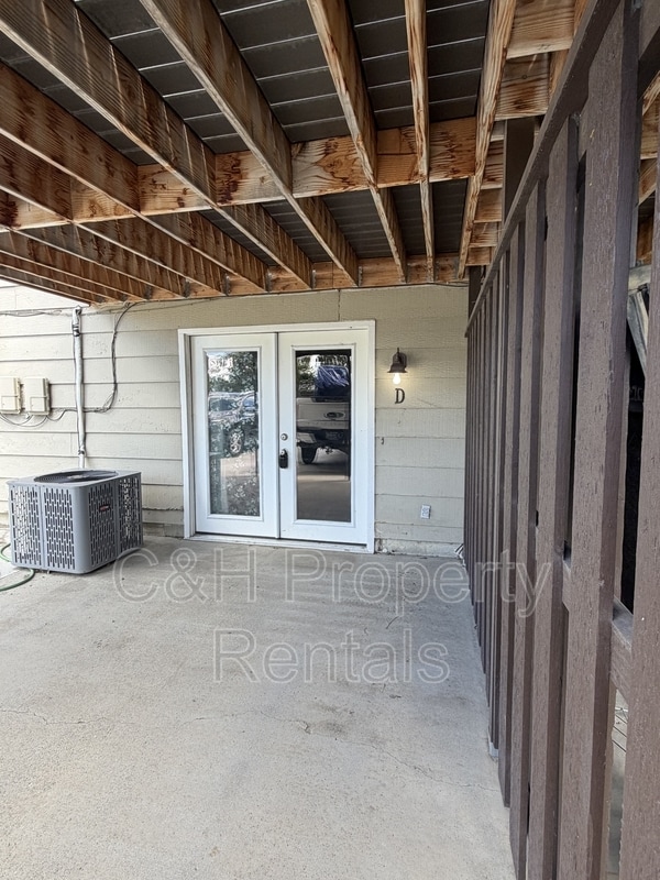 Photo - 2314 Rosebud Dr