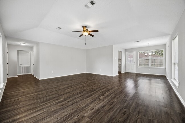 Photo - 6907 Grant Dr