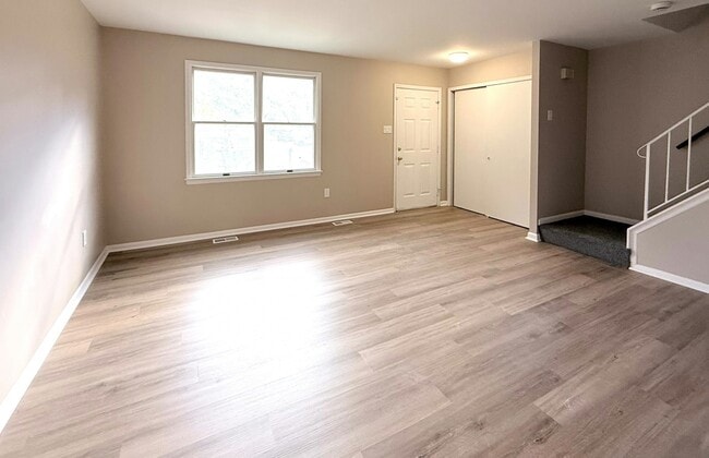 Photo - 9242 Woodcreek Ct