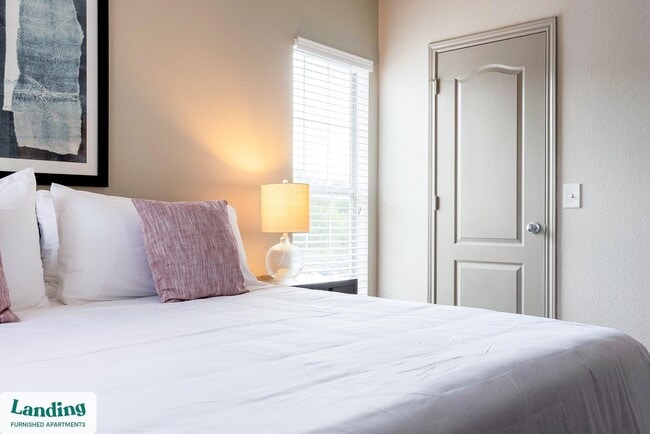 Photo - 10101 W Parmer Ln Unidad 921