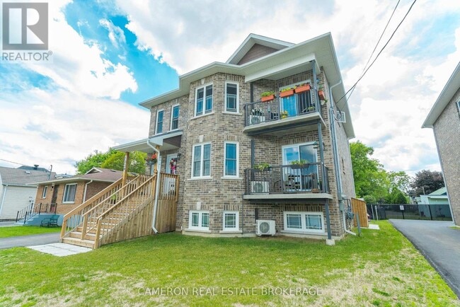 Photo - 1230 Cumberland St Unit C