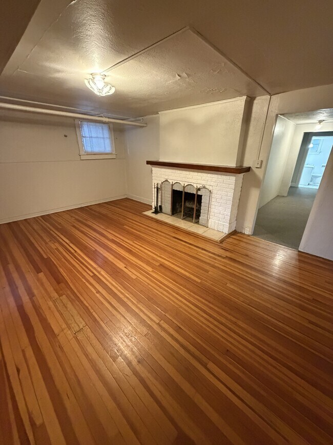 Photo - 1201 E Virginia Ave
