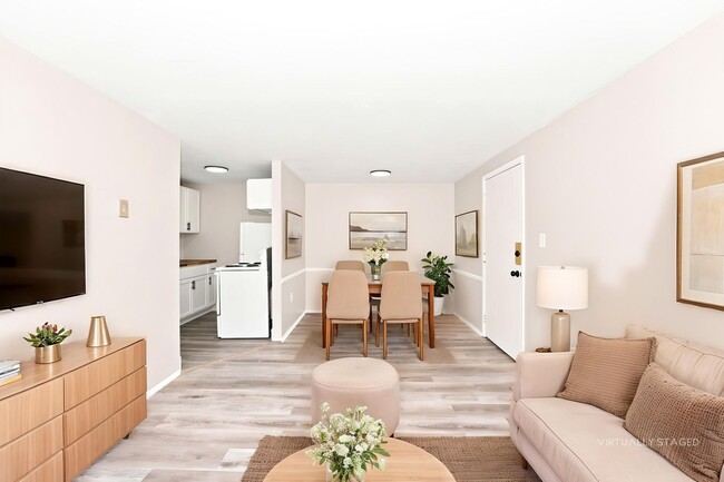 Photo - Valley Point Apartments