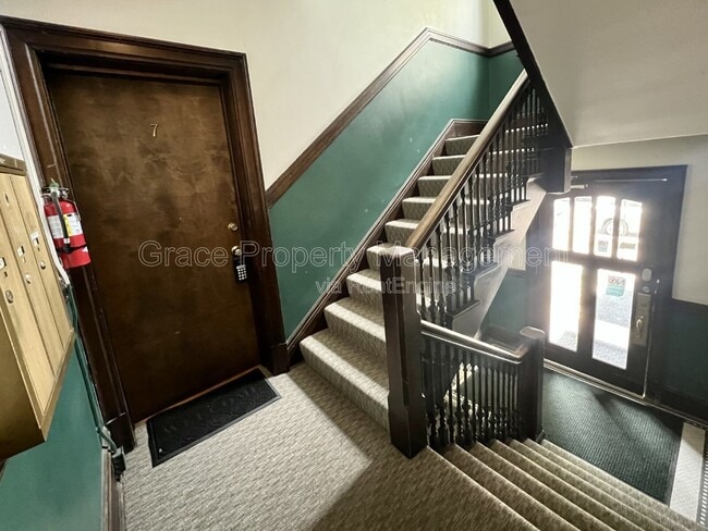 Photo - 523 E 12th Ave Unit Apt 7