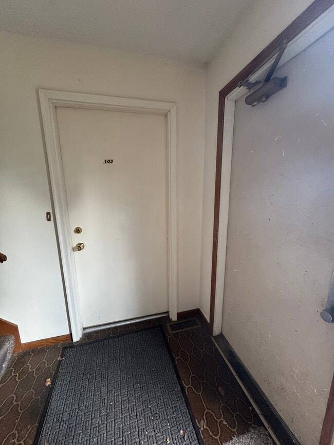 Photo - 505 Kerry Dr Unidad 102