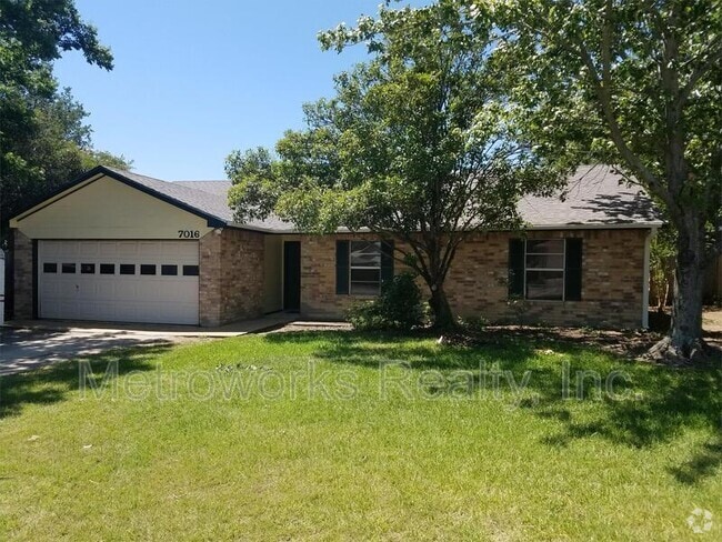 Building Photo - 7016 Ridgetop Rd Rental