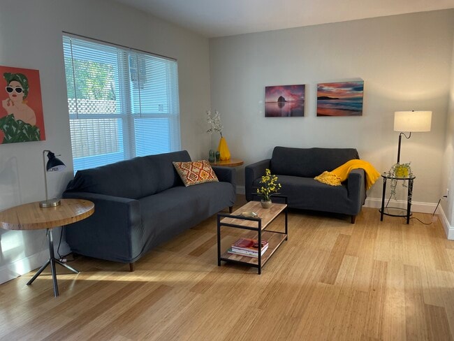 Photo - 1180 NE 112th St Unit 1180