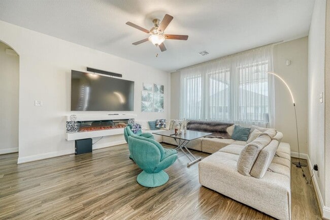 Photo - 5801 Antioch Cv