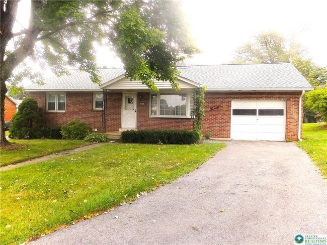 Building Photo - 3021 Rosewood Ct Rental