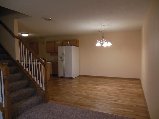 Photo - 419 Cedar Pl