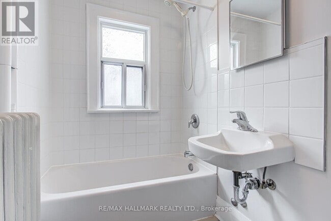 Photo - 27 Sherwood Ave Unité 1