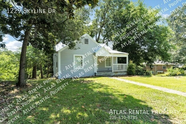 Photo - 1229 Skyline Dr