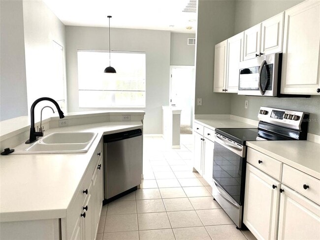 Photo - 7813 Castleisland Dr