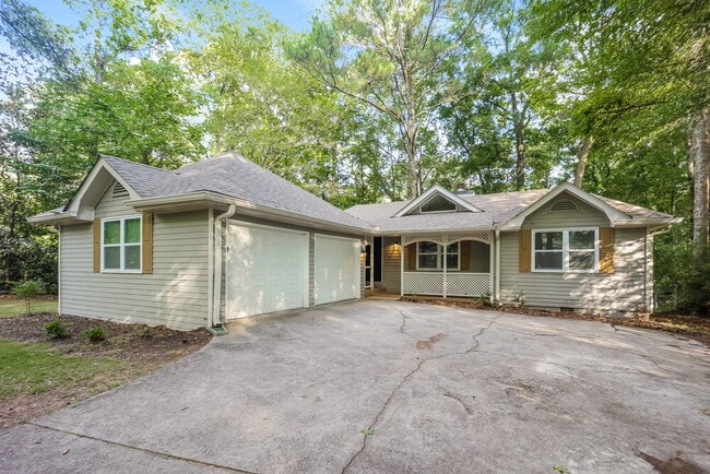 Photo - 540 Hillsdale Dr