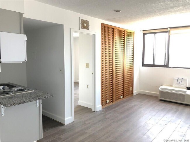 Photo - 60 Strawberry Hill Ave Unit 617