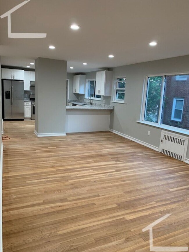 Photo - Renovated 3 bed in Brighton!!!