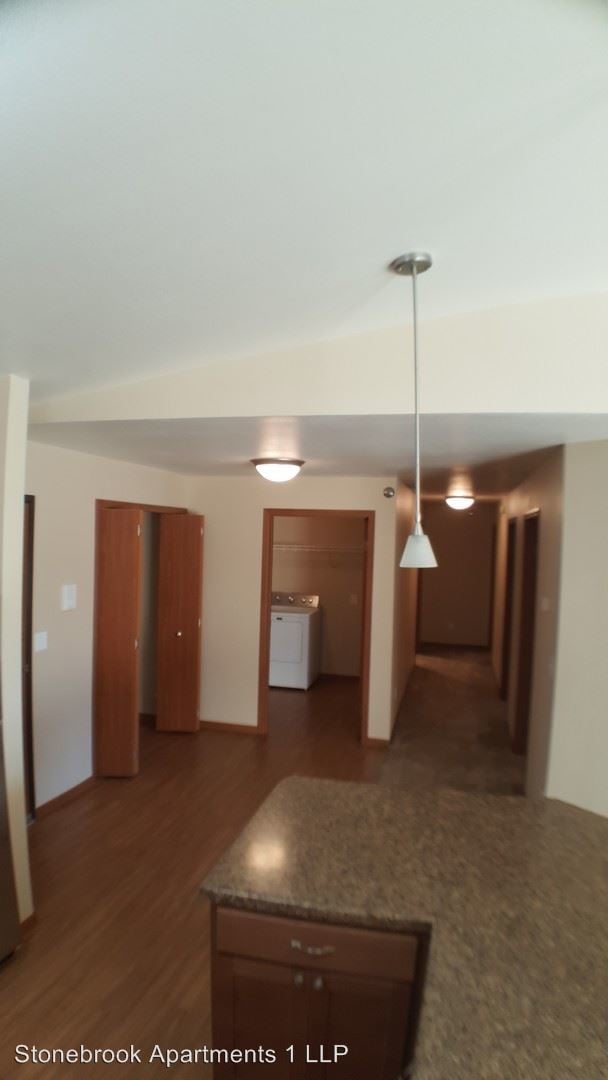 Photo - Stonebrook Apartments