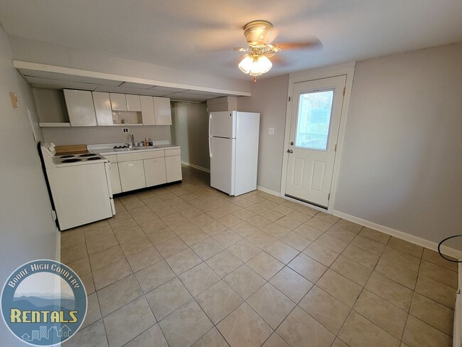 Photo - 1489 Brown's Chapel Rd Unit 4