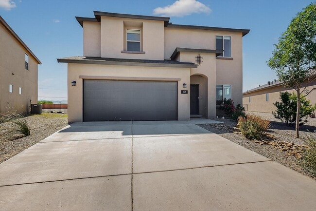 Photo - 108 Hue St