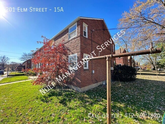 Building Photo - 201 Elm St Unit 15A Rental