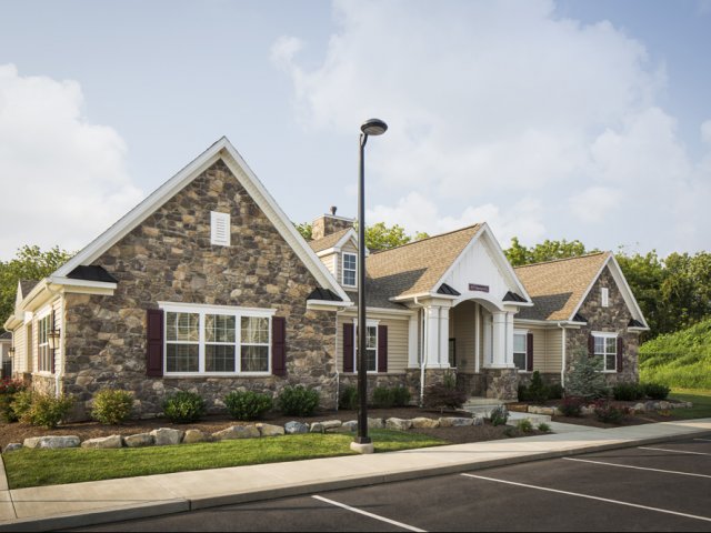 Clubhouse - The Residences at Willow Ridge Apartments