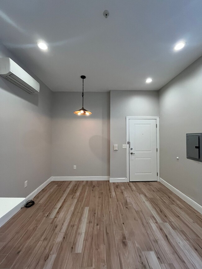 Photo - 41 Clifton Pl