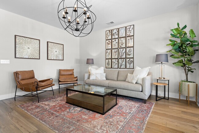 Photo - Chamberlain Pines