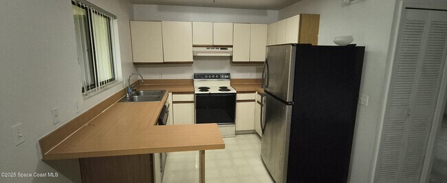 Photo - 7801 Maplewood Dr Unit 911