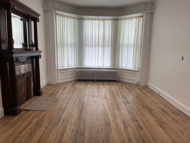 Building Photo - 130 5th Ave Rental