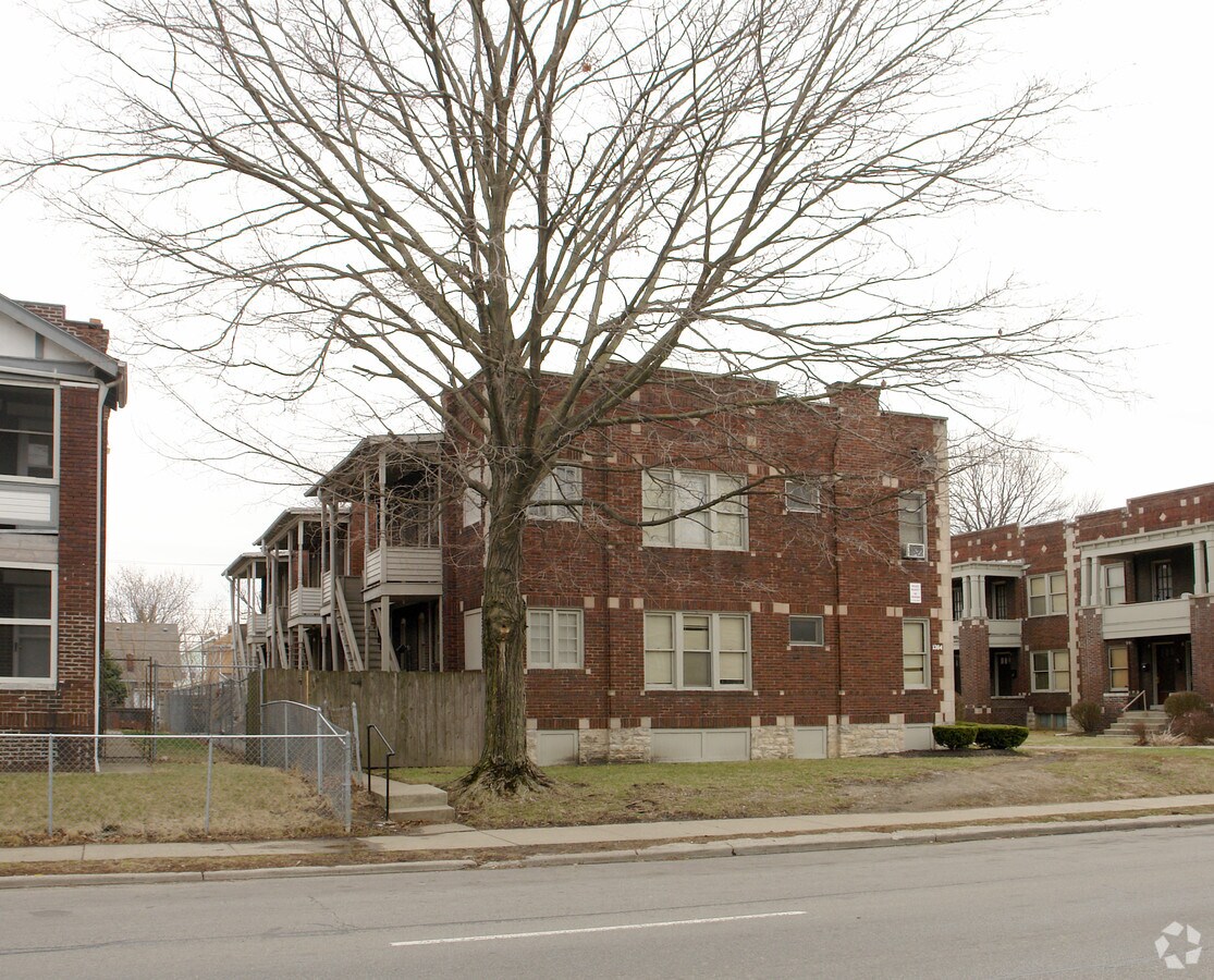 Photo - 1364 N 4th St